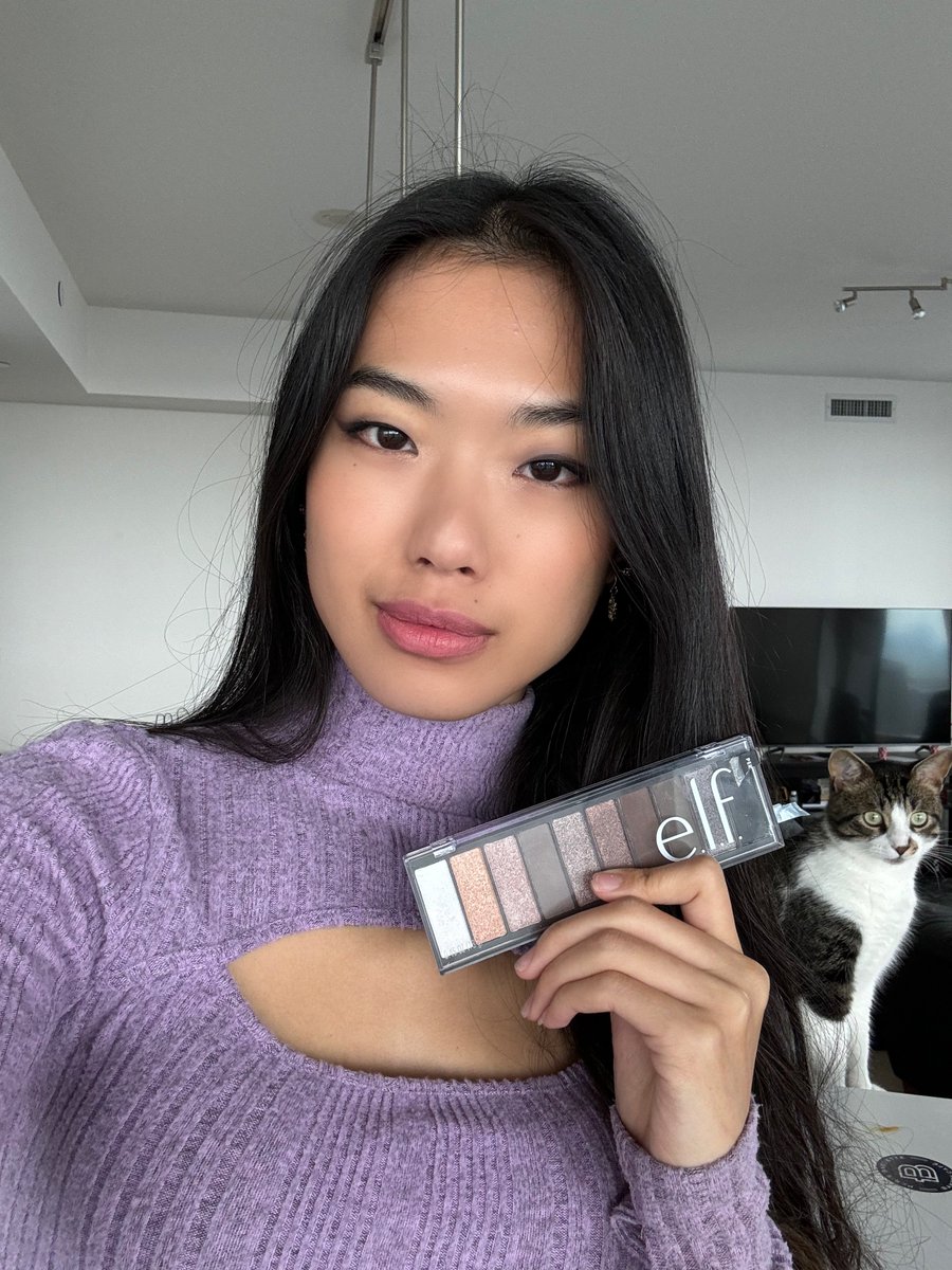 team chess practice rn with <a href="/IM_Rosen/">Eric Rosen</a> and then $100 prize pool chess arena with <a href="/elfcosmetics/">e.l.f. Cosmetics</a> and <a href="/PaidiaGaming/">Paidia Gaming</a> on twitch.tv/elfyou at 3pm ET!!! ⚡️

#sponsored