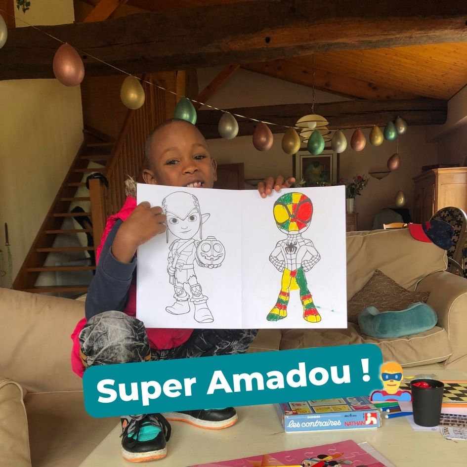 La Chaîne de l'Espoir (@chainedelespoir) on Twitter photo 🌟 Amadou, 7 ans, est venu de Guinée pour une opération du cœur au <a href="/CHUnantes/">CHU de Nantes</a> ❤️🏥. Sa famille d'accueil lui apporte amour et sourires 🎈✨.
Tel un super-héros 🦸♂️, il est prêt à soigner son petit cœur avec le sourire ! 😄💖
#familleaccueil #LaChaîneDeLEspoir 🌟 Amadou, 7 ans, est venu de Guinée pour une opération du cœur au <a href="/CHUnantes/">CHU de Nantes</a> ❤️🏥. Sa famille d'accueil lui apporte amour et sourires 🎈✨.
Tel un super-héros 🦸♂️, il est prêt à soigner son petit cœur avec le sourire ! 😄💖
#familleaccueil #LaChaîneDeLEspoir