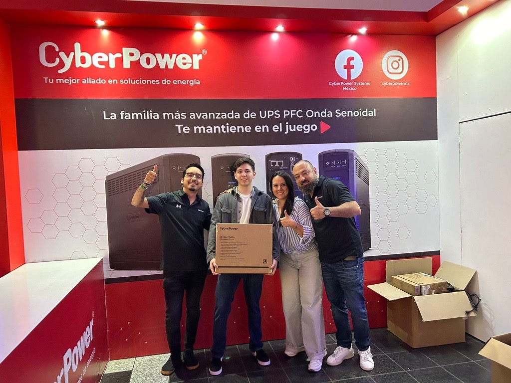 En el #DDFest de <a href="/DDTECHMX/">DDTECH</a>, el evento #gaming más épico, #CyberPowerMX subió de nivel 🔝 al presentar sus soluciones #energéticas. ⚡ 
Agradecemos a todos los #gamers que participaron con nosotros y felicitamos a nuestros ganadores que participaron en nuestra dinámica. 🎉 🎮