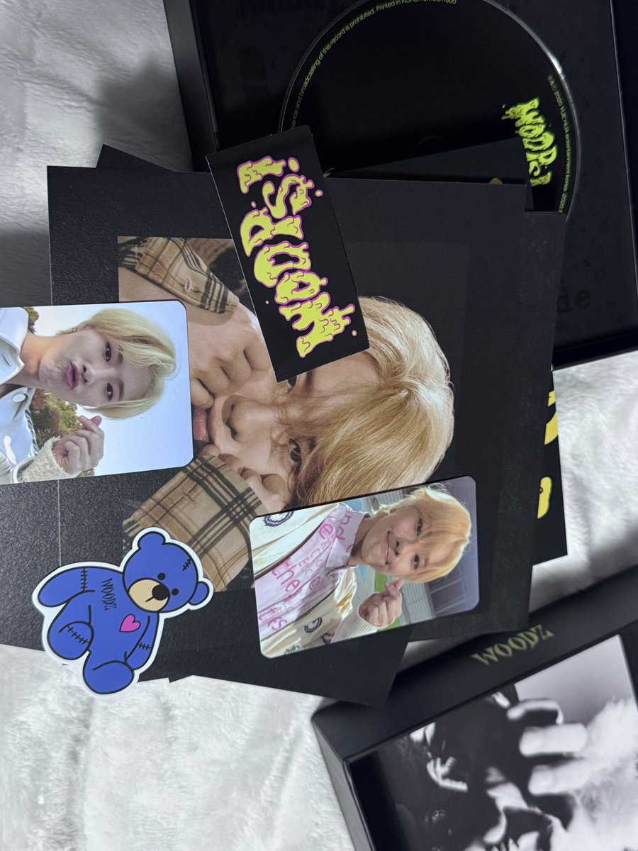 뻠뻠 앨범왔당👉👈❤️❤️