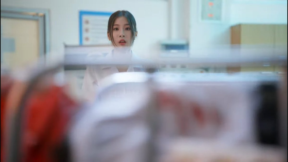 hifrom_flo's tweet photo. The way they connect with each other in every situation and circumstance, it looks so beautiful. Welcome to our midst, my Reverse With Me babies <3
#RWM_Trailer #ล้านวงโคจร_Trailer #ล้านวงโคจรTheSeries https://t.co/bDYtO038ll