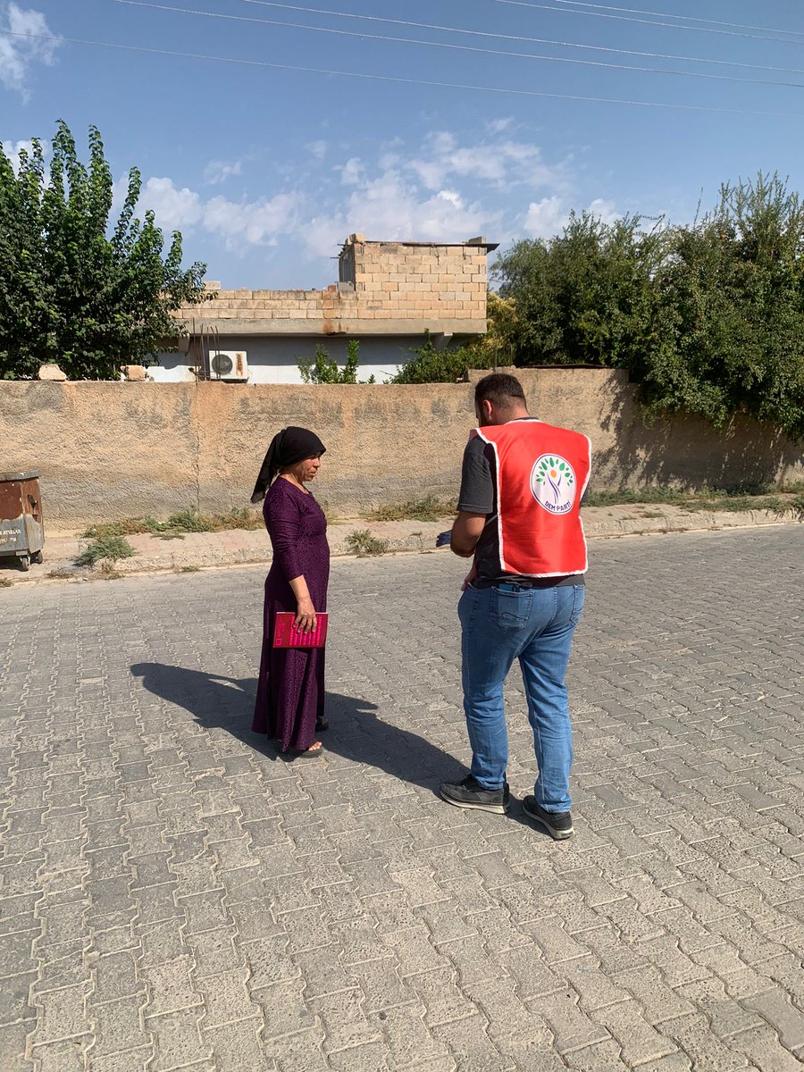 DEMCYLNPNRGENC's tweet photo. Kürt halk önderi sayın Abdullah Öcalan'ın üzerindeki ağırlaştırılmış tecriti kırmak için 13 Ekim'de amed de buluşuyoruz GENÇ BAŞLADIK GENÇ BAŞARACAĞIZ ☀️ https://t.co/Gtk6nFl0sF