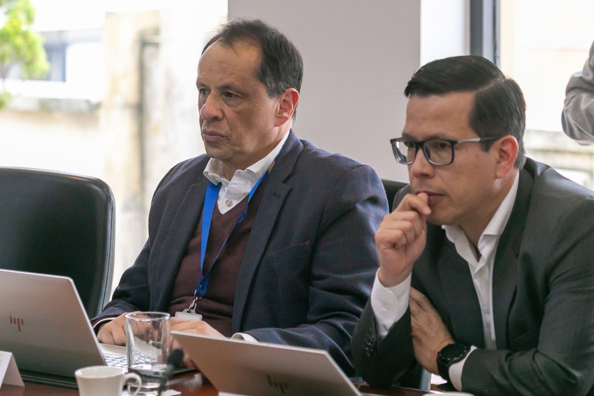 ¡El internet de alta velocidad sigue llegando a los sectores apartados de Colombia! Realizamos seguimiento a los avances y resultados de nuestra estrategia #ConectiVIDAdParaCambiarVidas, junto a directivos de Internexa, empresa con la que hacemos realidad este programa que lleva