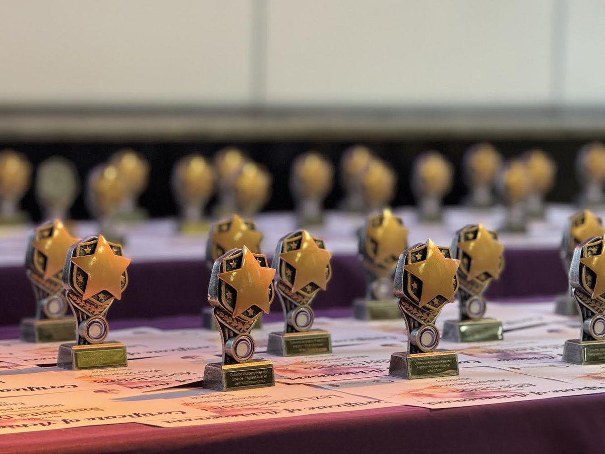 OutwoodFreeston's tweet photo. Tonight is one of the highlights of our school calendar - Prize Giving🏆 

The event is all about praising success across Y7 - Y9 and celebrating with students and families!🎉 

Thanks so much to all who attended…more photos to follow tomorrow!📸 

#PrizeGiving #FreestonFamily https://t.co/NzlfhIa8Vi