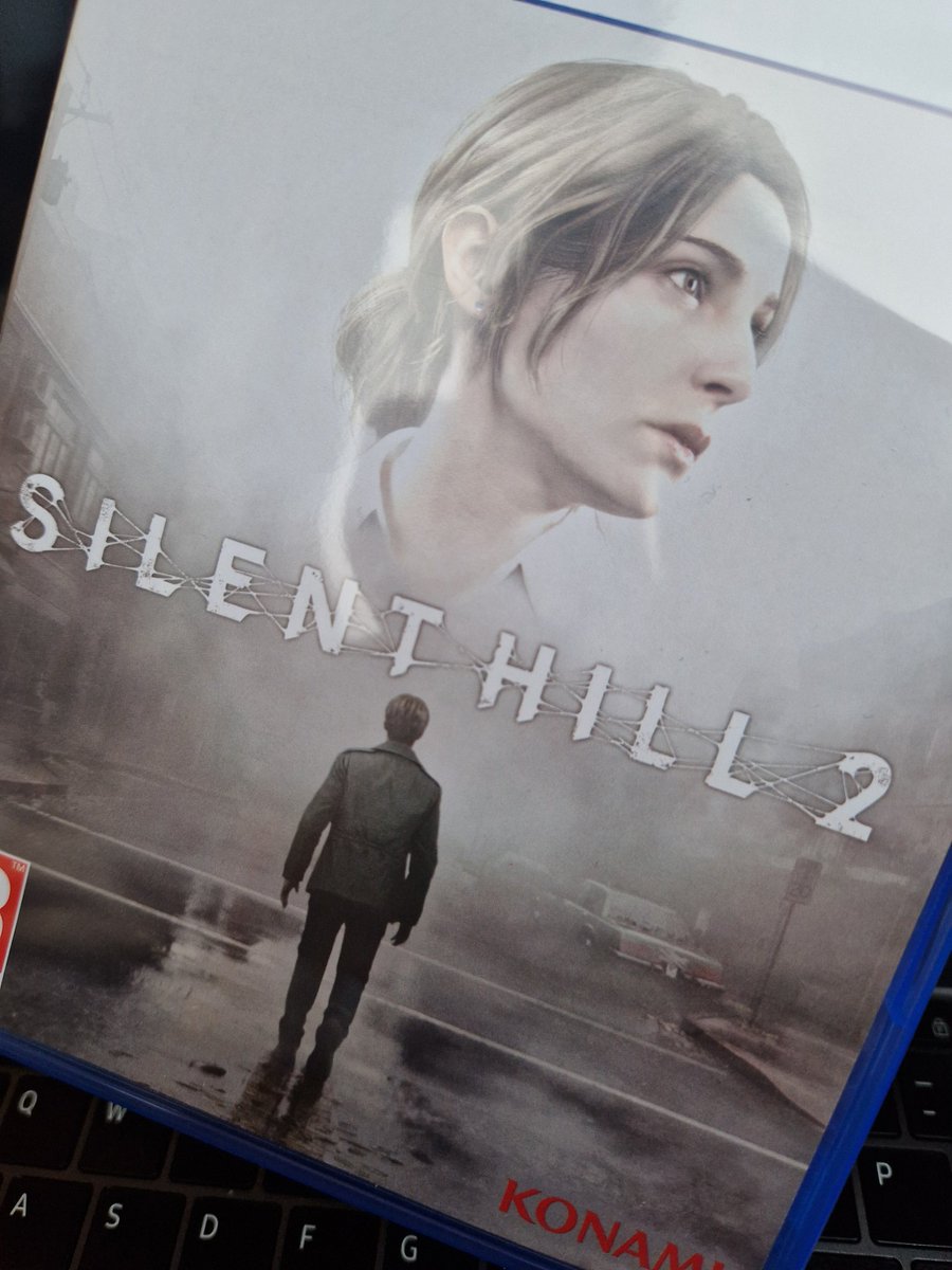 Helispookter's tweet photo. It's here!!!!! I'm ready with my best silent hill 2 t-shirt 🐶 let the restless dreams begin!! https://t.co/Z05GcdiB9l