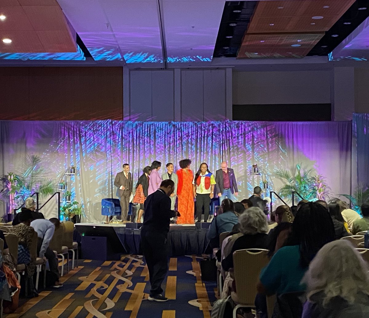 _artcoop's tweet image. “When we say narrative change we mean: How do we get the body politic to understand that the economy is not some fixed act of god but is an act of imagination?“- @MichaelDTubbs talking bout guaranteed income and reparations at @GIArts Conference

#GrantmakersintheArts #GIArts