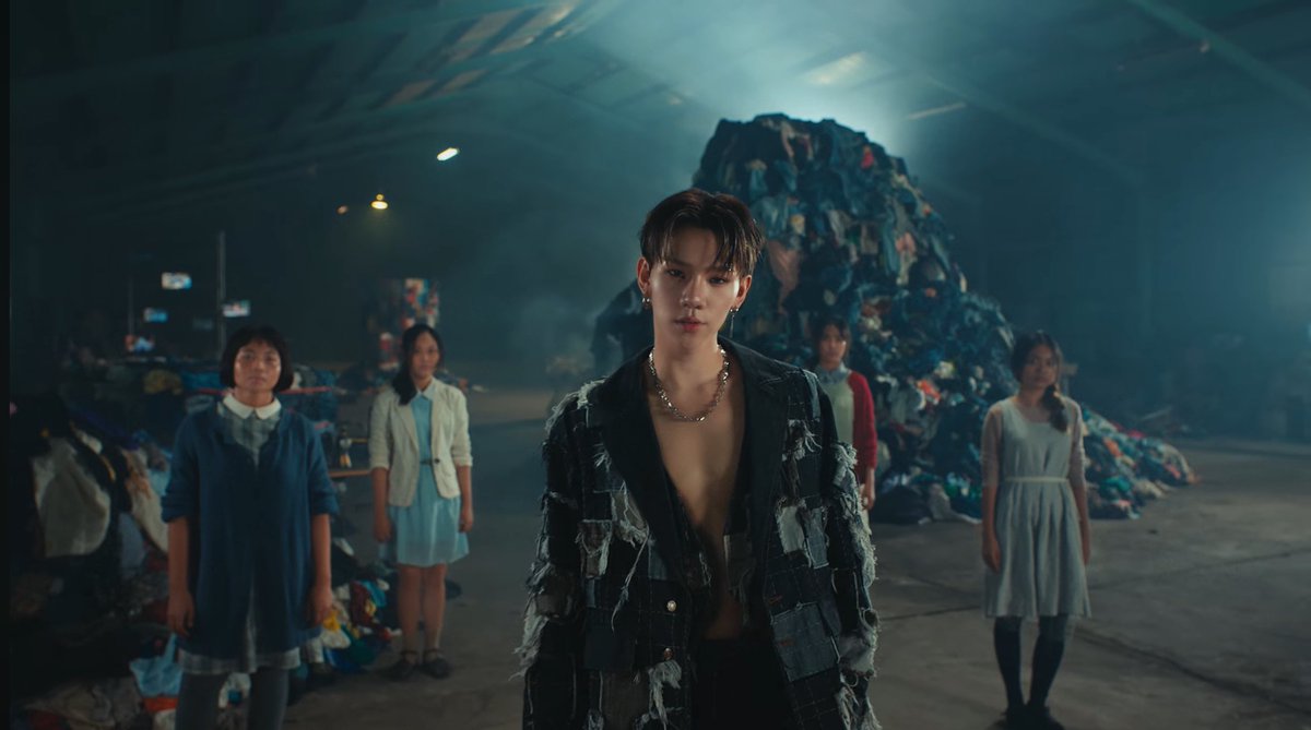 fluffymeowgy's tweet photo. นิหรือเปล่า บอดี้การ์ดที่ติดแกรมที่สุด ! 🚨🛠️
#PLUGGY_PERSES
#PERSED #PERSES_TH
#PERSES_BODYGUARDMV https://t.co/LLfih1mJSQ