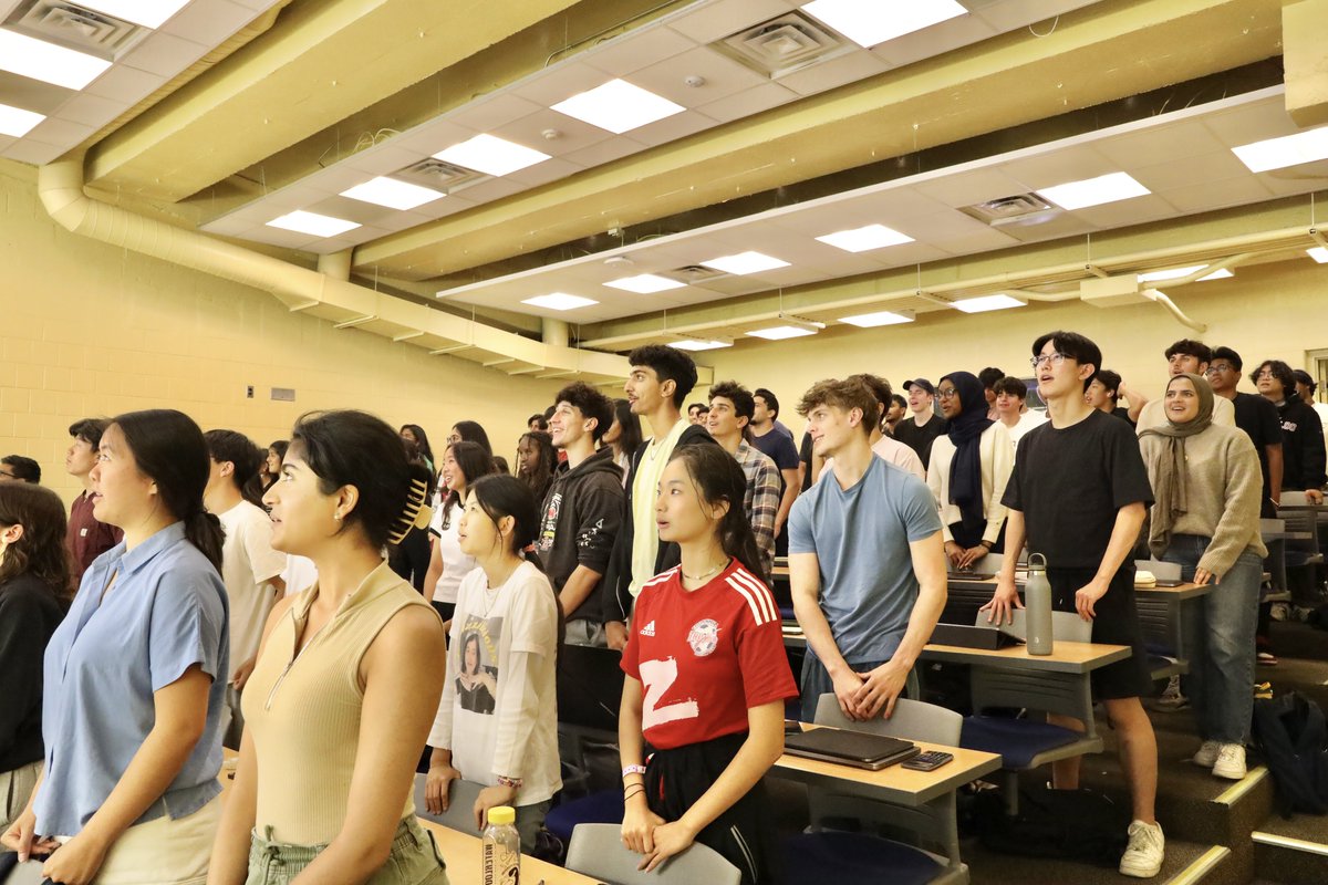 WaterlooENG's tweet image. This past September, all 1A students across Engineering &amp;amp; Architecture received their #WaterlooEngineering pin. Designed by Gordon Fountain (BASc 2024, Mechantronics), the pin symbolizes the commitment to their work, studies &amp;amp; our community. Congratulations to all our students!