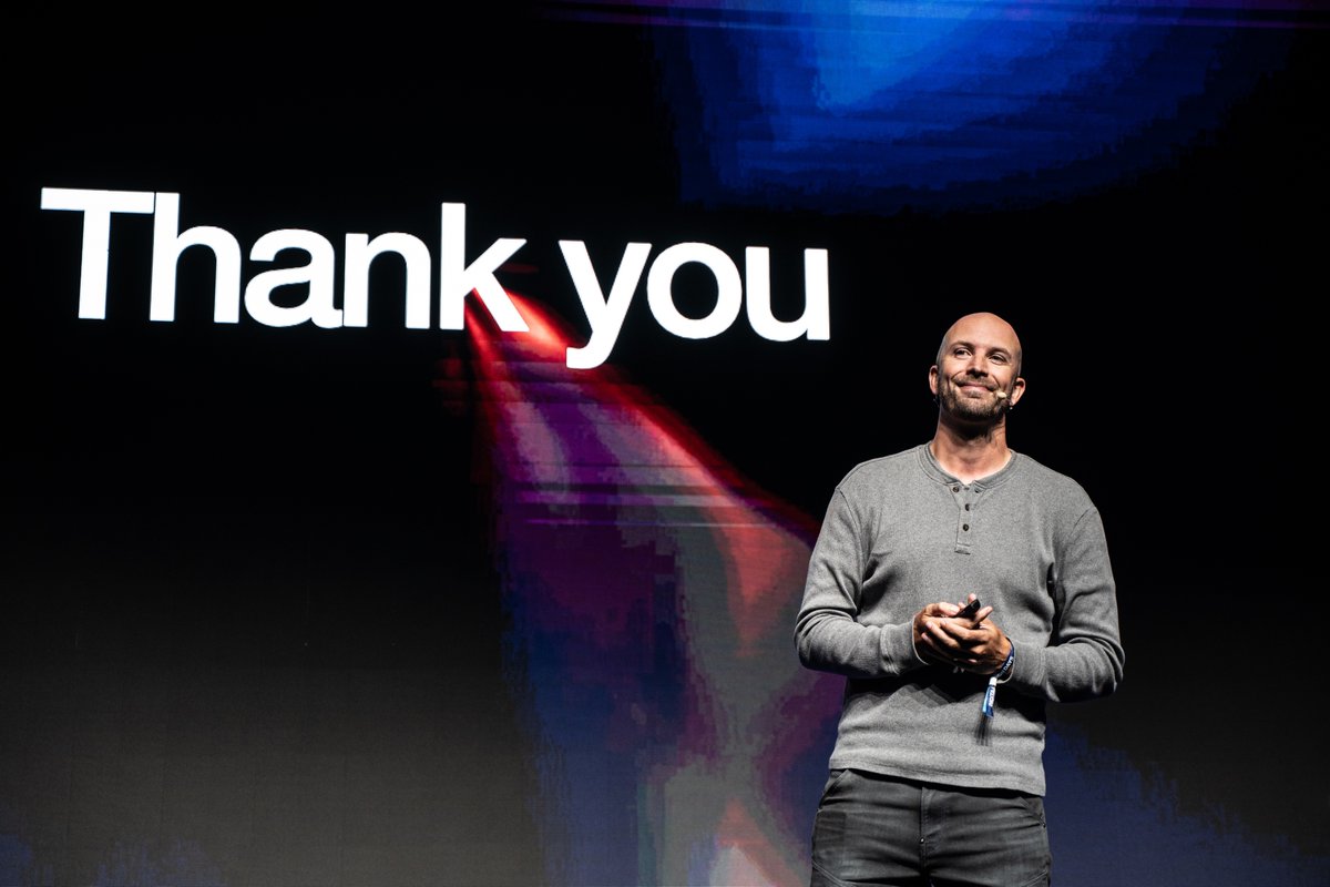 Digital Design Days (@digitdesigndays) on Twitter photo π₯ DDD24 speaker <a href="/petewsmart/">Peter Smart</a> on Purple Stage
π£ One of the industryβs most prominent design leaders.
π The third day ends here! Follow us for recap and info on the 2025 edition
#DDD24 #DigitalDesignDays #Milan #DDDmilano π₯ DDD24 speaker <a href="/petewsmart/">Peter Smart</a> on Purple Stage
π£ One of the industryβs most prominent design leaders.
π The third day ends here! Follow us for recap and info on the 2025 edition
#DDD24 #DigitalDesignDays #Milan #DDDmilano