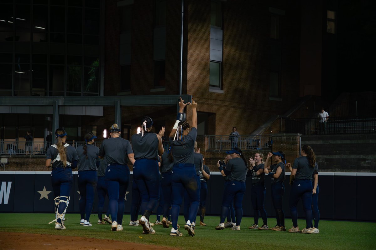 GW Softball tweet media