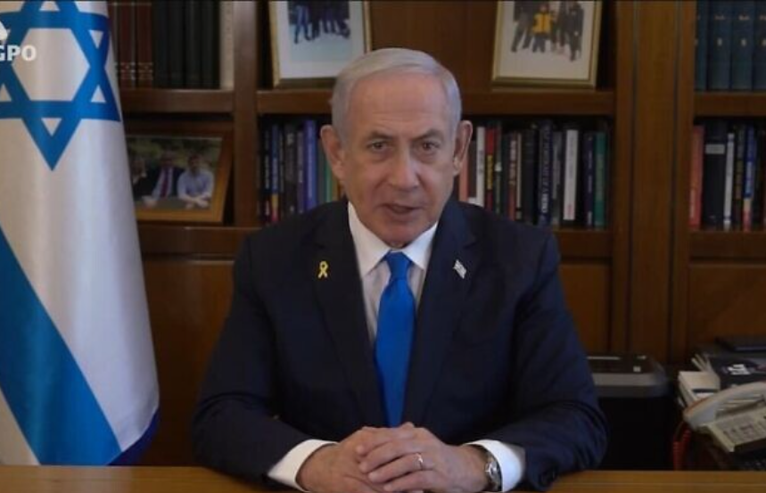 🔴   "Ceci est un message aux citoyens du Liban :
Vous souvenez-vous de l'époque où votre pays était surnommé "la perle du Moyen-Orient" ? Je m'en souviens. Que s'est-il passé au Liban ? Une bande de tyrans et de terroristes l'a détruit, voilà ce qui s'est passé. Le Liban était