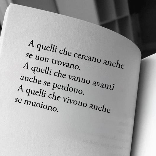 Mario Benedetti, a quelli che vanno avanti anche se perdono.