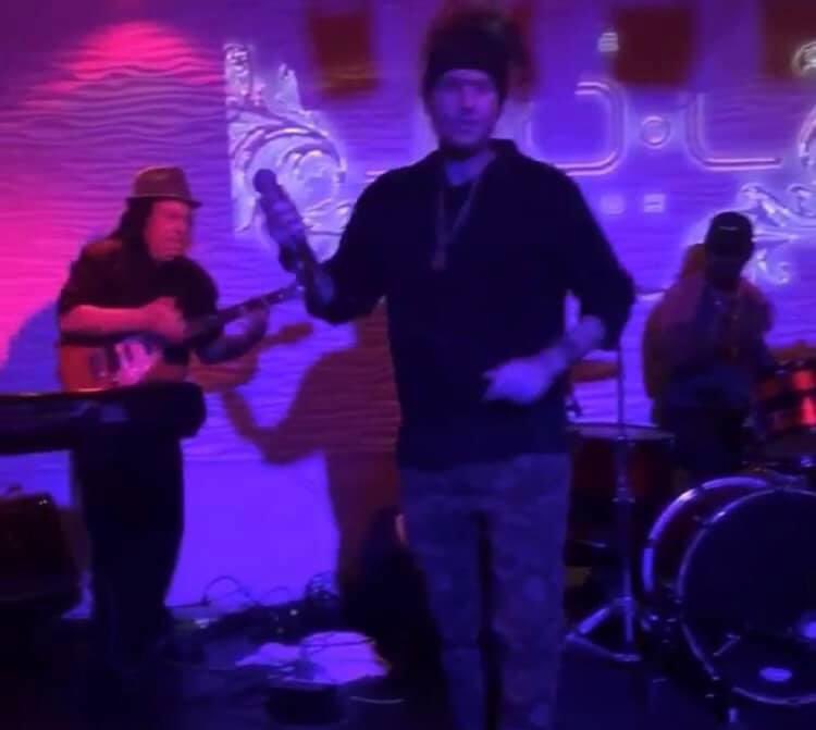 dalehauskins's tweet image. #Framus @WarwickFramus @framuswarwickus @wmusicusa rules our planet Earth.