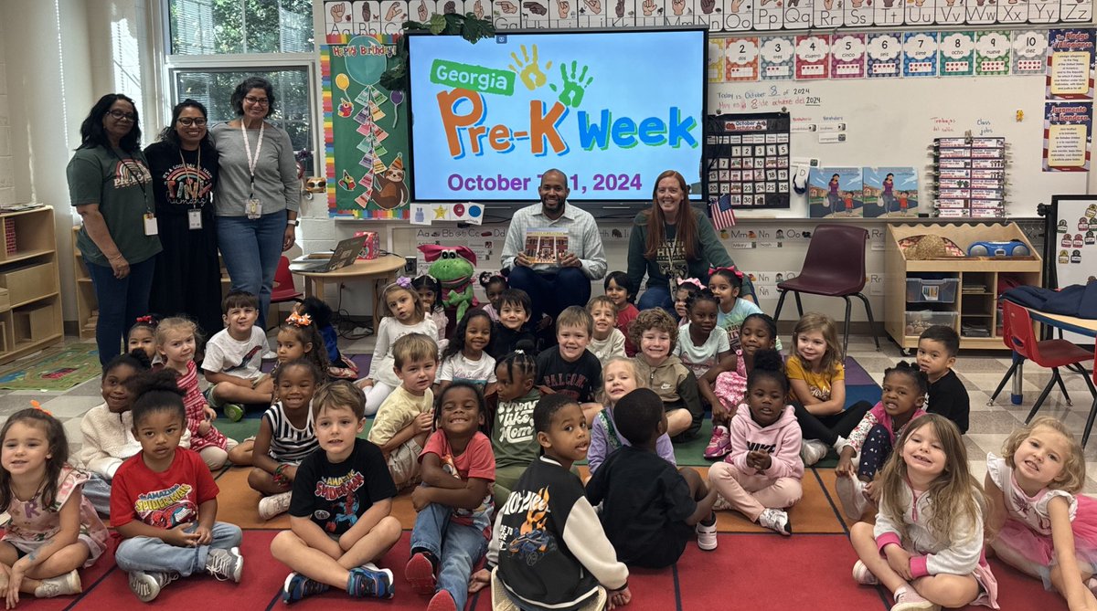 Voices for Georgia's Children (@georgiavoices) on Twitter photo Hugs from our #GaPreKWeek students are the BEST! And Sen. <a href="/jasonesteves/">Jason Esteves</a> was lucky enough to get one from these little learners at Garden Hills Elementary! Your commitment to supporting early education helps pave the way for a brighter future. <a href="/GADeptEarlyCare/">Bright from the Start</a> <a href="/apsupdate/">ATL Public Schools</a> Hugs from our #GaPreKWeek students are the BEST! And Sen. <a href="/jasonesteves/">Jason Esteves</a> was lucky enough to get one from these little learners at Garden Hills Elementary! Your commitment to supporting early education helps pave the way for a brighter future. <a href="/GADeptEarlyCare/">Bright from the Start</a> <a href="/apsupdate/">ATL Public Schools</a>