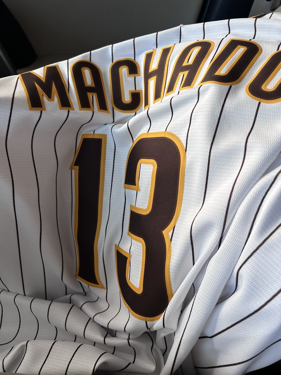 thestevenwoods's tweet photo. I’ve never bought a jersey before, but after the unsettling and intentional attacks by Dave Roberts and the national media, that all changed today.  #LFGSD 💛🤎💛 🤟🏼🪳 https://t.co/5KURNzTq9u