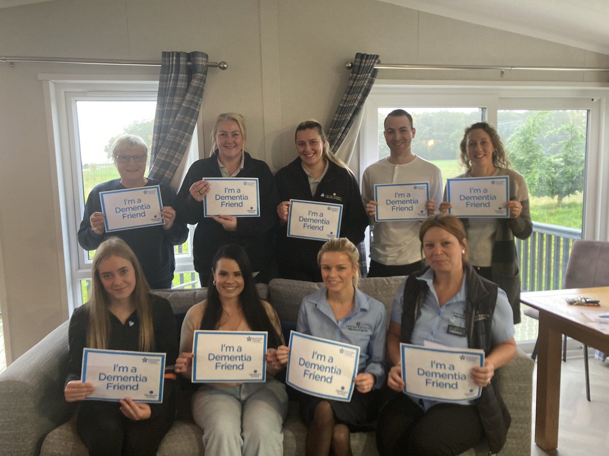 Delighted to be invited to deliver a <a href="/DementiaFriends/">Dementia Friends</a> session to great staff from Angrove Leisure and G&amp;Tea House - all wanting to do more to support people living with dementia <a href="/GaryAPhilipson/">Gary Philipson</a> <a href="/Arthaus1989/">Arthaus Gallery</a> <a href="/Hillstreetshop/">Hillstreet</a>