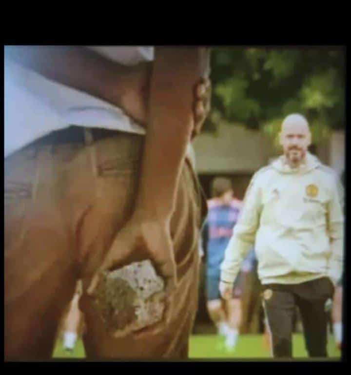 Cmmbro's tweet photo. @TrollFootball Me right now https://t.co/UdmYosFOdB