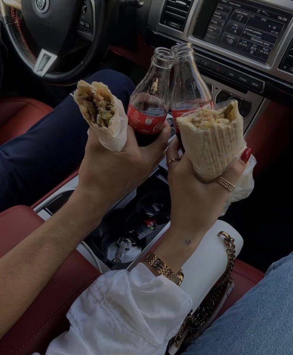 Be honest, is this a date to you ?