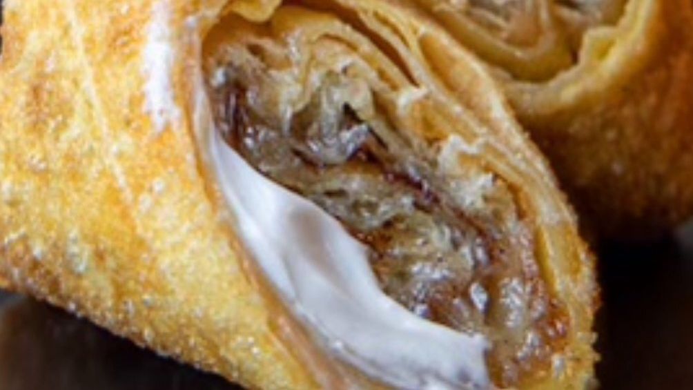 New York Mets' 'Cinnamon Bun Egg Roll' is latest to join new MLB ballpark foods dlvr.it/TF7DvS