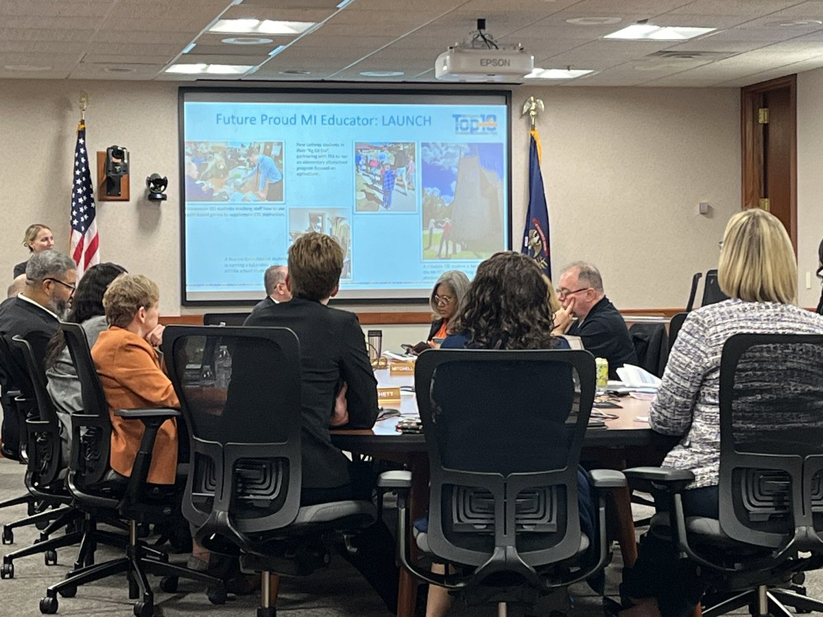 PutALydiaOnIt's tweet photo. Afternoon at the MDE Brd of Ed Mtg kicks off w/ a presentation on Goal 6, Increase the % of Adults w/ Post Secondary Credential, including MiLEAP deputy director talking about the outreach the group is doing to inform students &amp; parents about FAFSA. @massp https://t.co/oS2JInmpR7