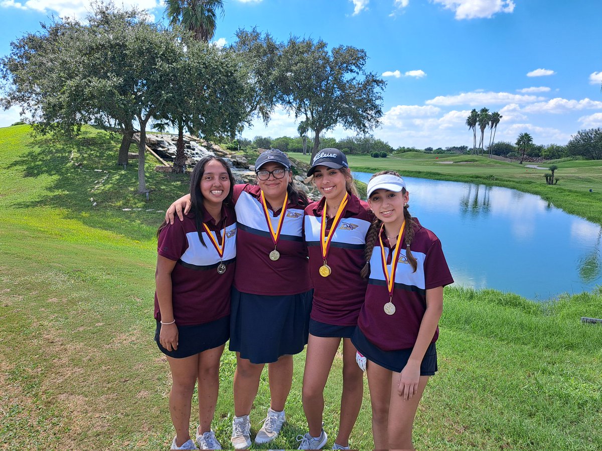 LFHSGOLF1's tweet photo. The Los Fresnos Junior Varsity Golf Teams had a successful tournament at Tierra Santa Golf Club on October 7th. The boys placed third, girls placed second. Avy Martinez was the  individual medalist. Levi Lira placed second, and Sebastian Paez placed third. Great job, Falcons! https://t.co/0isAR3hwP2