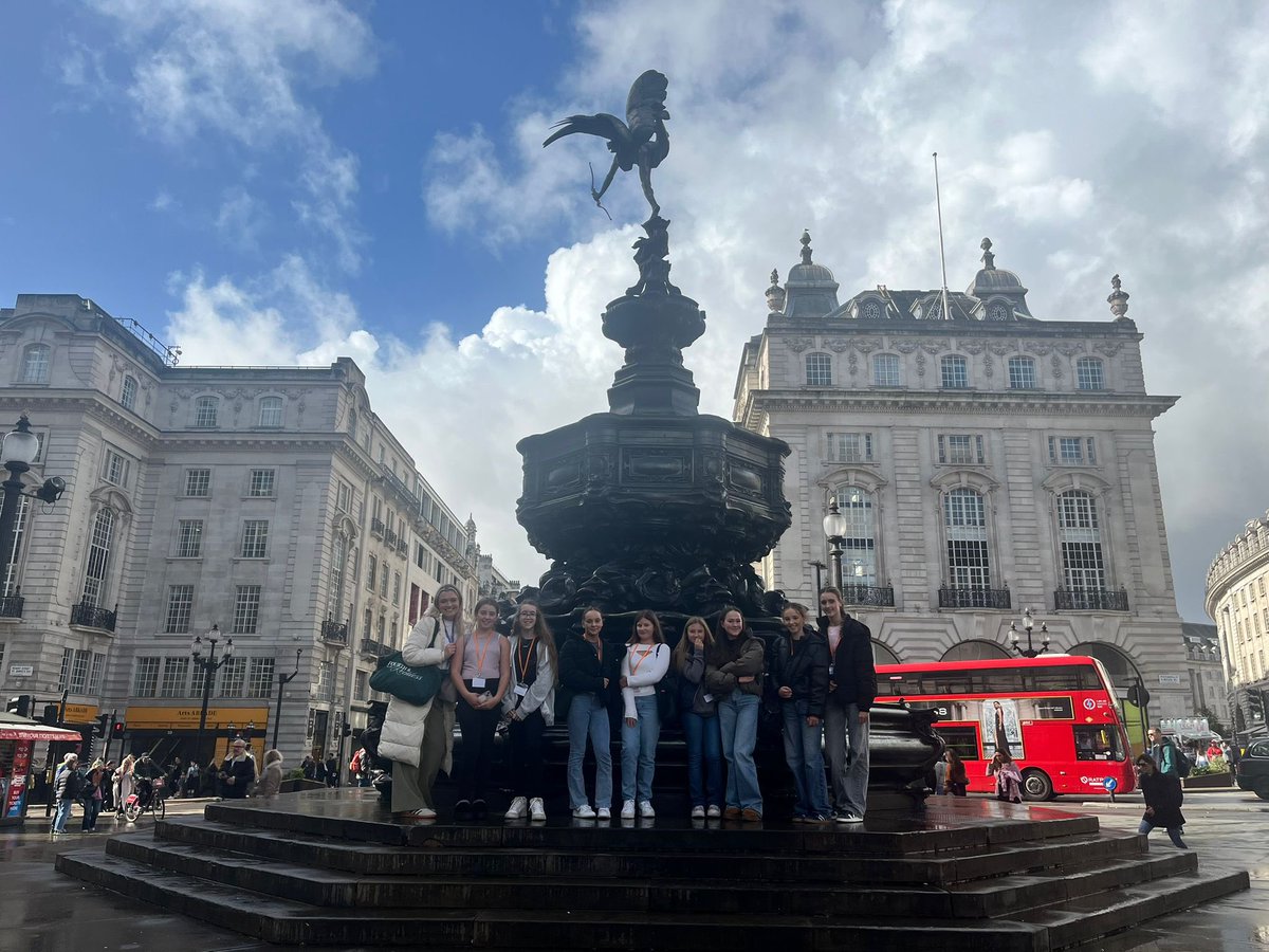 St. Gabriel’s PE tweet media