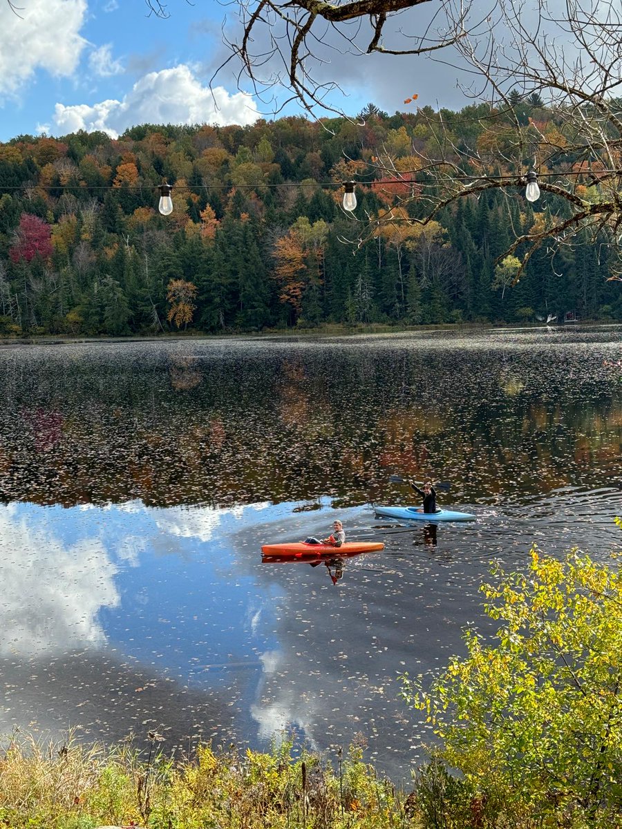 Tufts Medical Center Nephrology Team (@tuftsmckidney) on Twitter photo This weekend, <a href="/TuftsMCKidney/">Tufts Medical Center Nephrology Team</a> had its annual fellow's retreat. Program Director, Scott Gilbert, MD, hosted at his NH home. It was a great time with friends and family!
#fallweather #hiking #wellness #MedicalEducation #Foodies This weekend, <a href="/TuftsMCKidney/">Tufts Medical Center Nephrology Team</a> had its annual fellow's retreat. Program Director, Scott Gilbert, MD, hosted at his NH home. It was a great time with friends and family!
#fallweather #hiking #wellness #MedicalEducation #Foodies