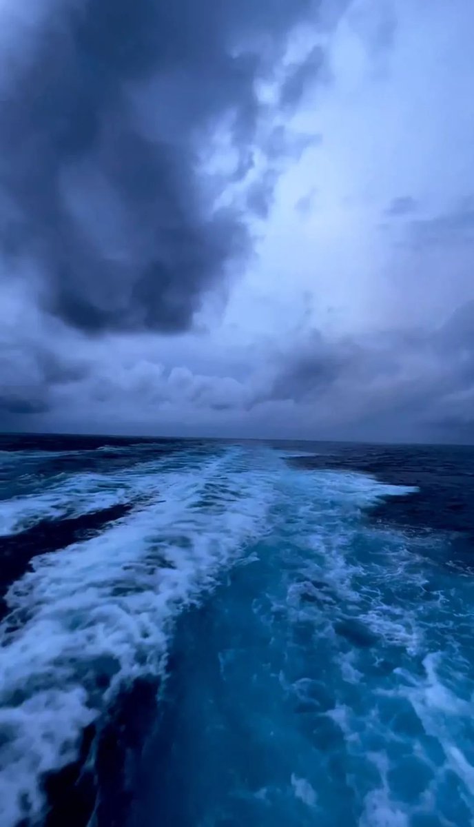 artindetails's tweet photo. — the vast ocean https://t.co/rRCYcViezQ