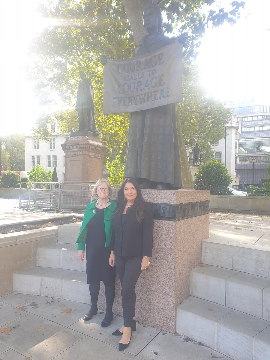 fmspear's tweet image. Stood underneath this important monument today with my dear friend Khatuna  @k_tsintsadze @ZMTRUST