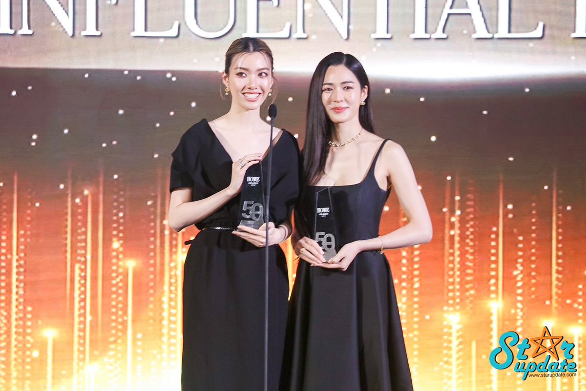 webstarupdate's tweet photo. ขอแสดงความยินดีกับ "หลิง-ออม"  กับรางวัล THE 50 INFLUENTIAL PEOPLE 2024 บนเวที #HOWEAWARDS2024
LINGORM HOWE 12TH ANN
#หลิงออมงานรางวัลHOWE
#ออมกรณ์นภัส #ormkornnaphat
#หลิงหลิงคอง #linglingkwong
#LingOrm #หลิงออม https://t.co/U7YfgTcul0