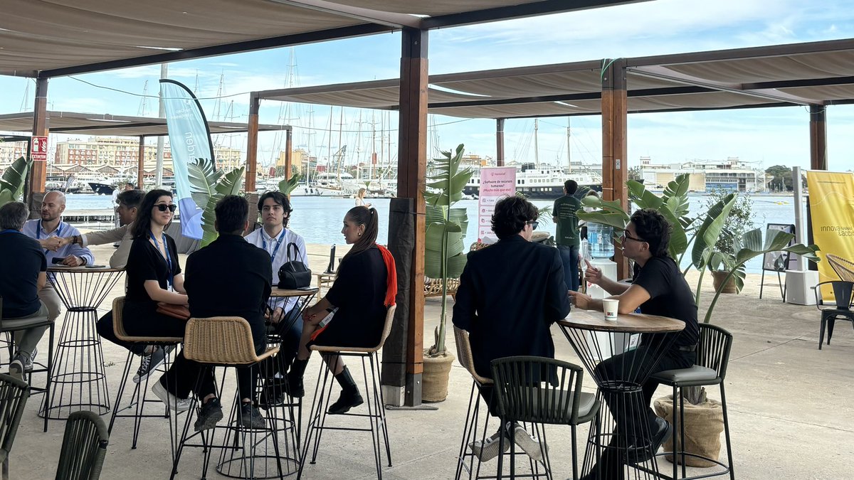 Inn_Somnia's tweet image. ¡Ha sido un día muy top! 🔝 

#THEGIB #THEGIB24 #THEGIBCHALLENGE #TheGapinBetween #HubTecnologico #Innsomnia #Eventos #MarinaDeValencia