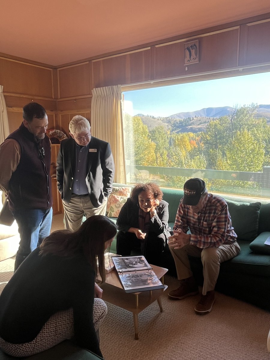 Maria Rosario Jackson, PhD (@neaartschairmrj) on Twitter photo It was great to join <a href="/CongMikeSimpson/">Congressman Mike Simpson</a> in his district for a tour of the Hemingway House and Preserve to share about the work of <a href="/NEAarts/">Nat'l Endow f/t Arts</a> and learn more about the cultural sector in Idaho. Thank you <a href="/IDArtsComm/">artsidaho</a> and The Community Library for hosting us! It was great to join <a href="/CongMikeSimpson/">Congressman Mike Simpson</a> in his district for a tour of the Hemingway House and Preserve to share about the work of <a href="/NEAarts/">Nat'l Endow f/t Arts</a> and learn more about the cultural sector in Idaho. Thank you <a href="/IDArtsComm/">artsidaho</a> and The Community Library for hosting us!
