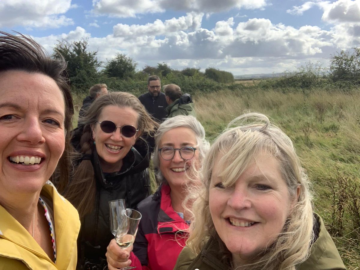 Empowering communities who care about their environment, delivering a £35bn nuclear power station without further delays or costs, something has to give.

#edf #hincleypointc #environmentalprotection #community #somerset

clairesully.com/pawlett-hams-a…