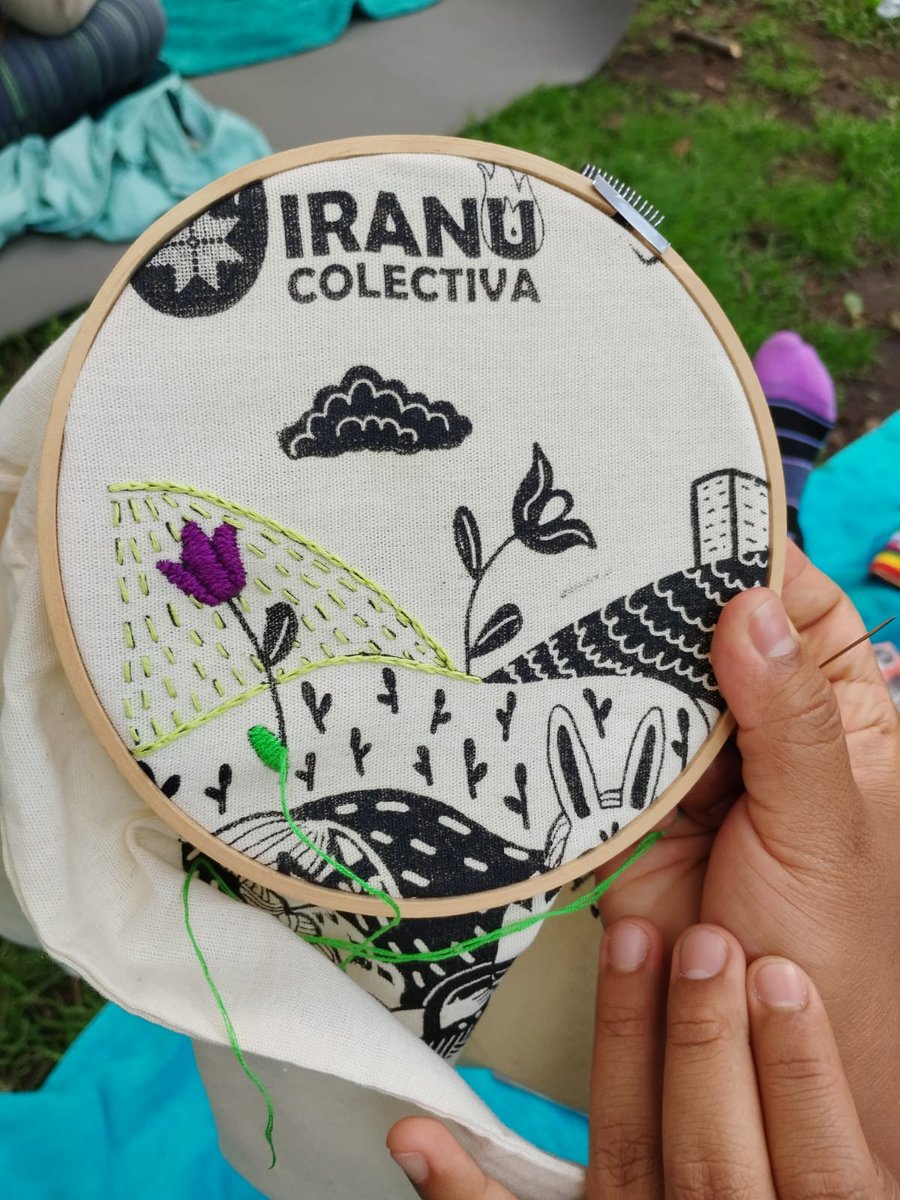 Felicitamos a nuestras aliadas <a href="/ColectivoIranu/">Colectiva Iranu</a> por sus acciones para fortalecer la participación de mujeres residentes en CDMX, a través de la conformación de redes de intercambio y apoyo mutuo con perspectiva intercultural.