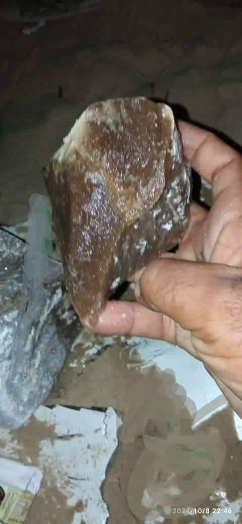 تنفيذاً للخطوات التصعيدية التي اقرها الحلف نقطة حلف قبائل حضرموت بغرب المكلا توقف قواطر تحمل ثروات حضرمية كانت ذاهبة لخارجها 

#حقنا_ومن_حقنا
#مزاحم_باجابر