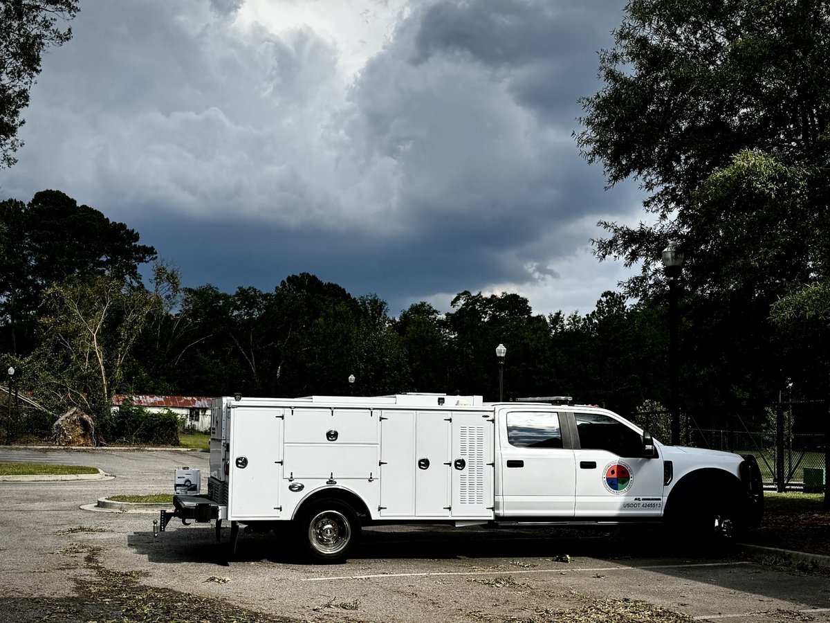 While all eyes are on #Milton as it barrels towards Florida, our #Helene operations are in full swing. For those in Milton's path-- remain weather aware, stay safe, and we'll see you on the other side. #CommIsAid