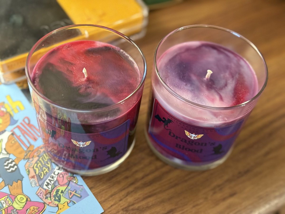 FlickeringFen's tweet photo. I made two of these candles with a small bottle of Dragon's Blood I had! 🐉🩸

It's a very halloween/fall incense kinda smell- its sweet, spicy, and earthy 

I have 2 of these available and am not making any more!

$22 ea., comment or DM to claim! https://t.co/OOPRFktB1P