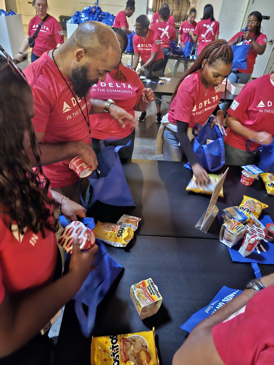Shonda Fulton (@shondafulton5) on Twitter photo HR Team Diggs joined <a href="/HandsOnAtlanta/">Hands On Atlanta</a> and <a href="/Delta/">Delta</a> to make Meals4Kids bags for <a href="/apsyoungms/">Young Middle School</a> students! It was so good to volunteer for a worthwhile cause! <a href="/apsupdate/">ATL Public Schools</a> <a href="/apssupt/">Dr. Bryan Johnson</a> <a href="/APSNutritionNow/">APS Nutrition</a> <a href="/JoinTeamAPS/">APS Recruits</a> <a href="/HRdiggs/">Jeff Diggs, Ed.S.</a> <a href="/hr_nicoleL/">Nicole Lawson</a> HR Team Diggs joined <a href="/HandsOnAtlanta/">Hands On Atlanta</a> and <a href="/Delta/">Delta</a> to make Meals4Kids bags for <a href="/apsyoungms/">Young Middle School</a> students! It was so good to volunteer for a worthwhile cause! <a href="/apsupdate/">ATL Public Schools</a> <a href="/apssupt/">Dr. Bryan Johnson</a> <a href="/APSNutritionNow/">APS Nutrition</a> <a href="/JoinTeamAPS/">APS Recruits</a> <a href="/HRdiggs/">Jeff Diggs, Ed.S.</a> <a href="/hr_nicoleL/">Nicole Lawson</a>