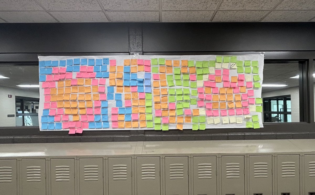 At our September Link Crew meet up we reflected on things that we were proud of, went well and were looking forward to. Come check our reasons in the freshmen bank  and have a great start to your October 💙 

#LinkCrew <a href="/WeAreSCHS/">Stoney Creek High School</a> <a href="/rochcommschools/">Rochester Community Schools</a>