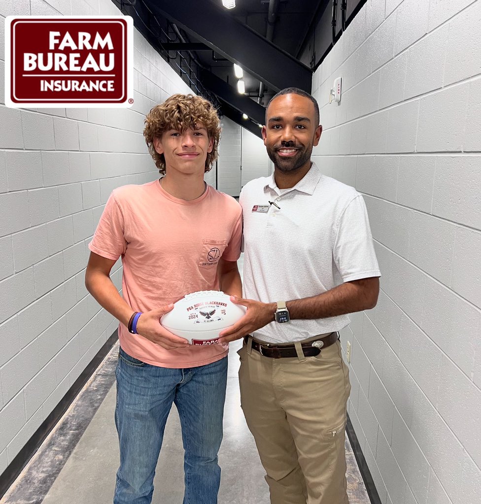 #4 Tristan German is the Farm Bureau Player of the Week for @Blackhawks_FB He earned the ball for having 30 rush att, 206 yards and 3 td’s. 
He averaged 6.8 yards a carry. 
And on Defense he had 5 tackles! Congrats!! Stratton Andrews is the agent giving the ball.
