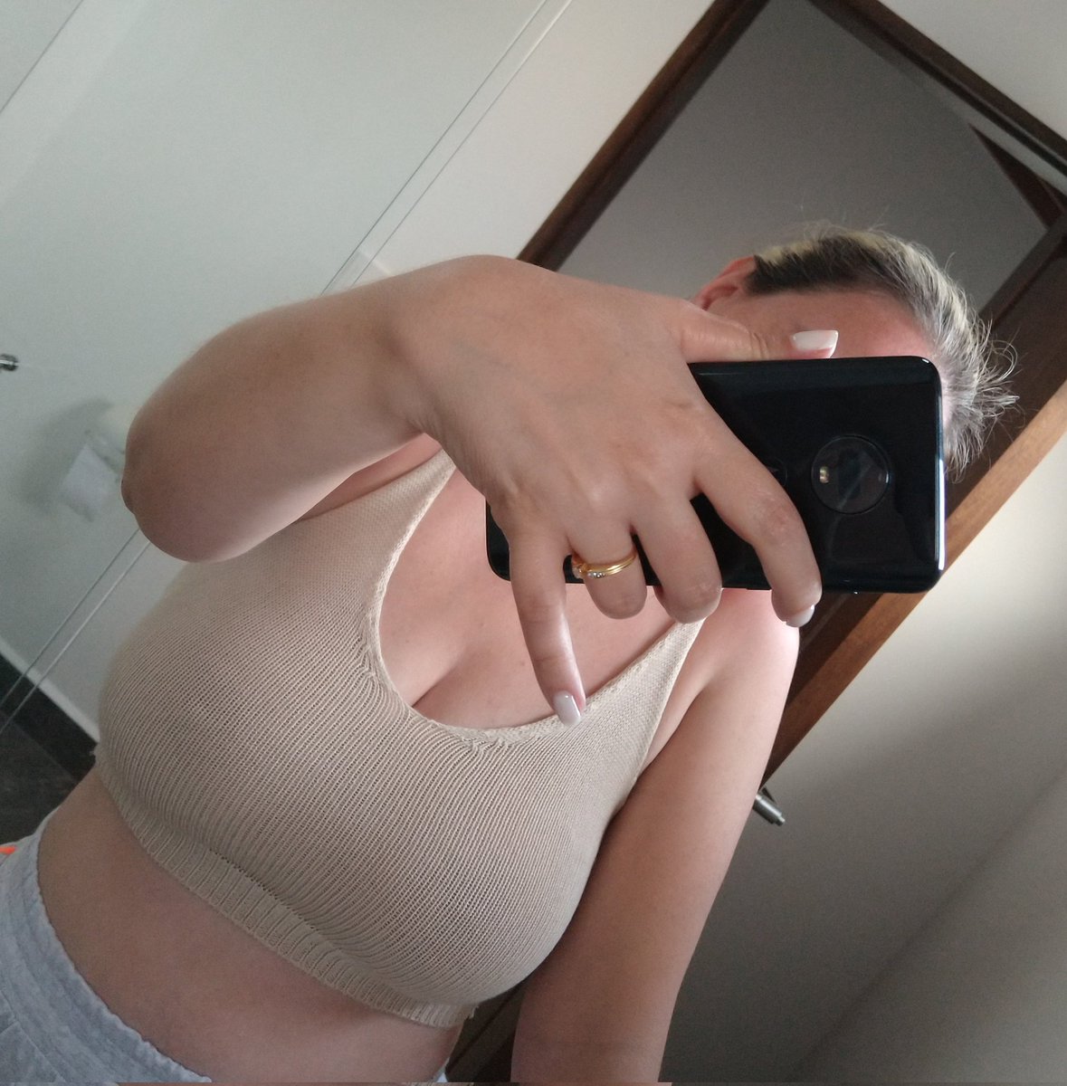 Este es nuestro aporte al #MartesDeTetas