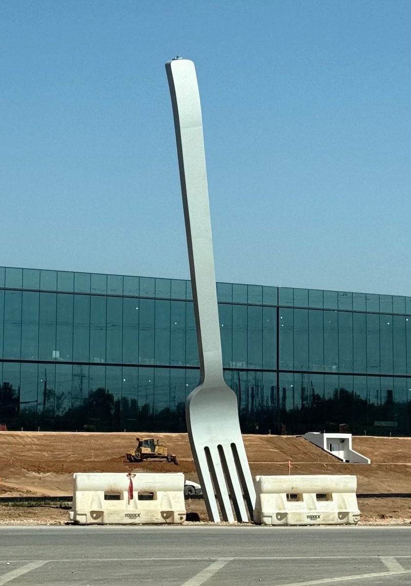 Fork in the road | Giga Texas. <a href="/Tesla/">Tesla</a>