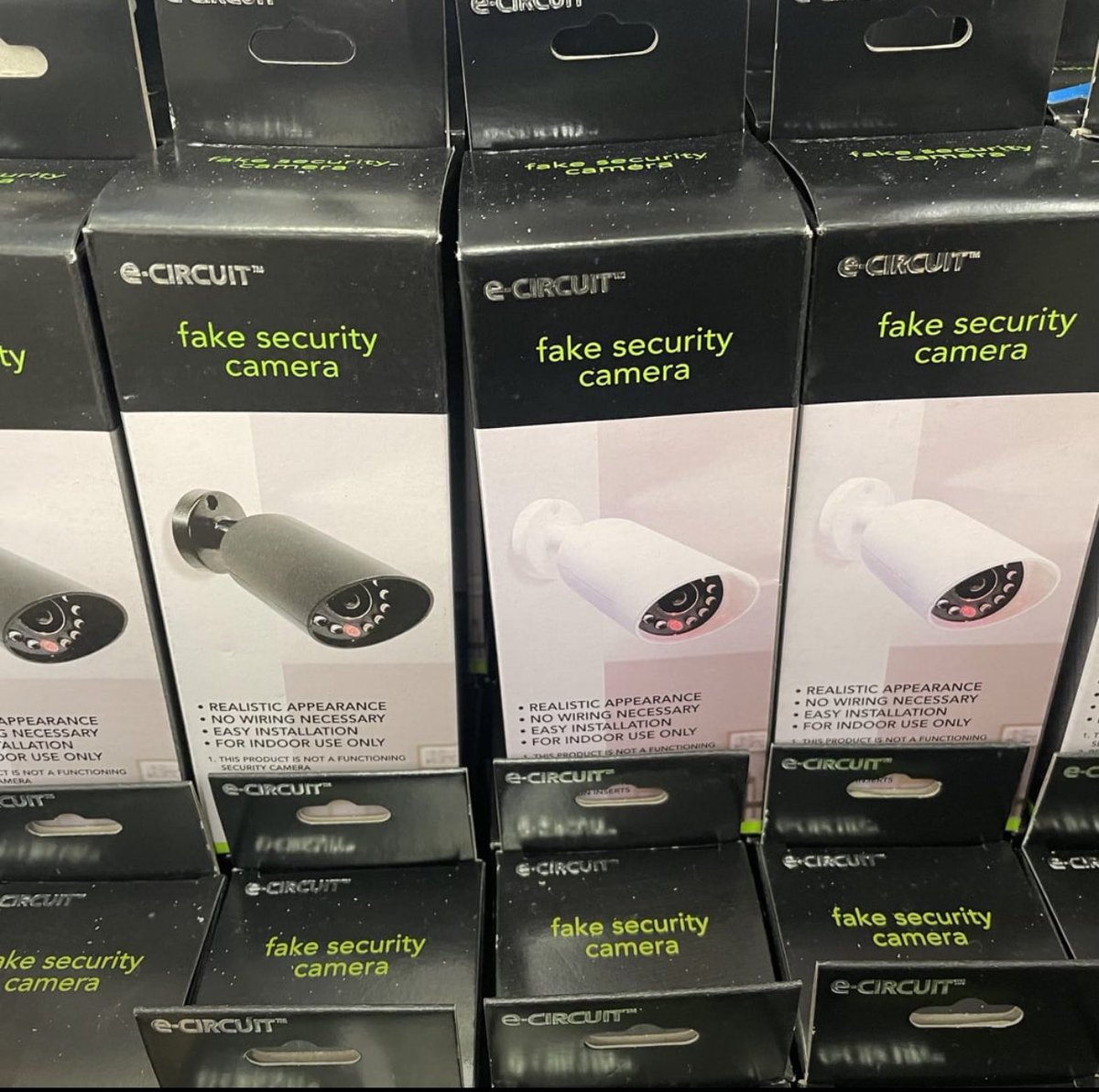 drankspend's tweet image. Folks I just spent 270 bucks at dollar tree buying fake cameras to put outside and inside my paranoid schizophrenic neighbors house and wanna see what happens in a 72 hour span… this prank is gonna be so epic