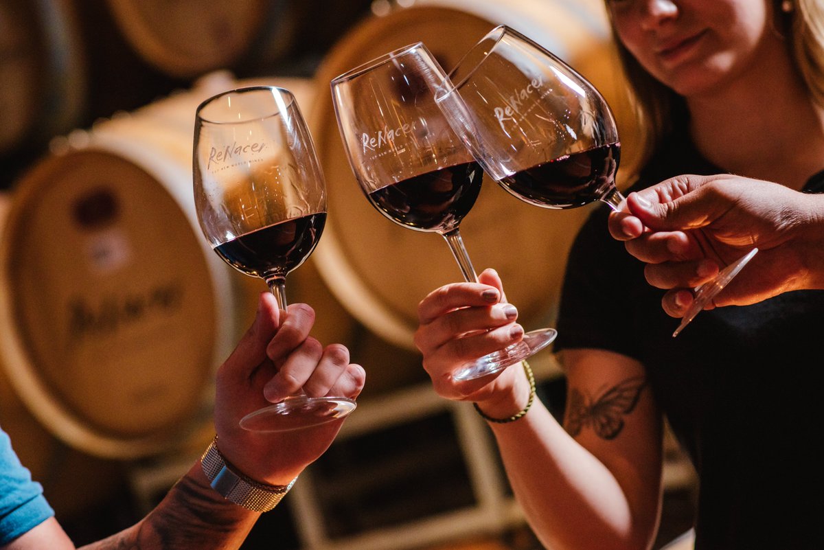 Hoy celebramos un nuevo aniversario anuncio del vino como bebida nacional en Argentina.
---
Today we celebrate a new anniversary of the announcement of wine as the national beverage of Argentina.