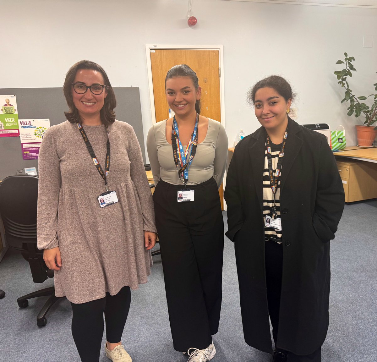 A warm welcome to Sara, Andrea and Zara, some of our new  trainee PWP’s who have recently joined us and have made their @See_ME_First pledges.  😊