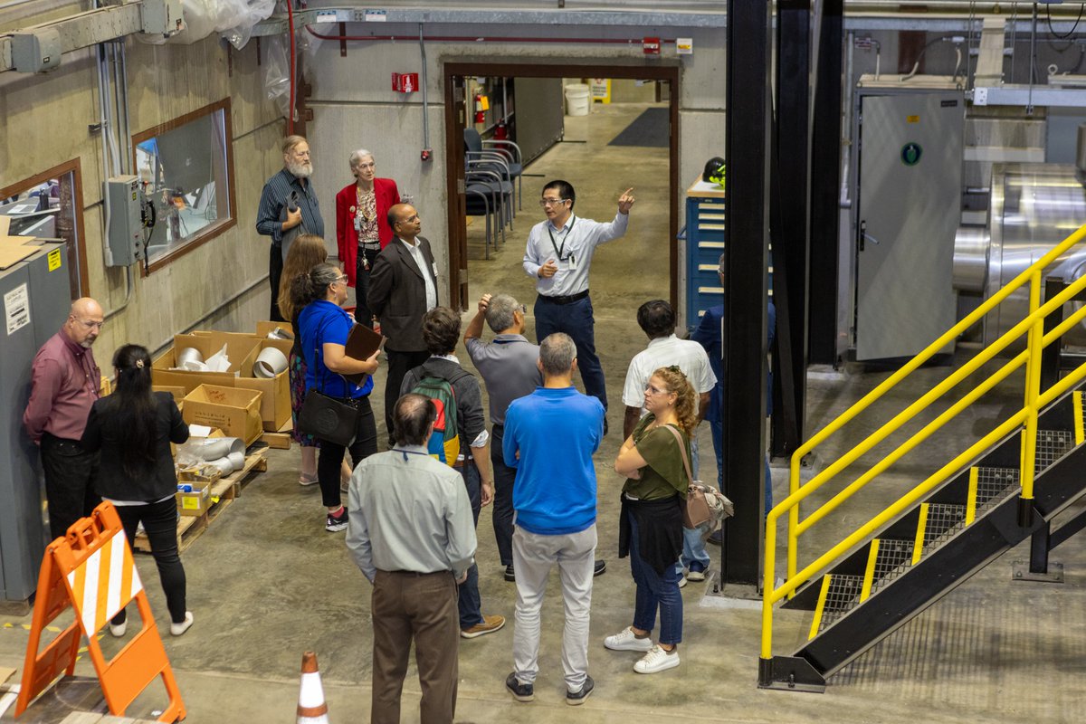 Last month, Nadia Pimentel was invited to attend the National Energy Technology Laboratory’s Low Emissions Advanced Power workshop which focused on critical areas such as distributed generation, energy storage, microgrids, and other emerging technologies.