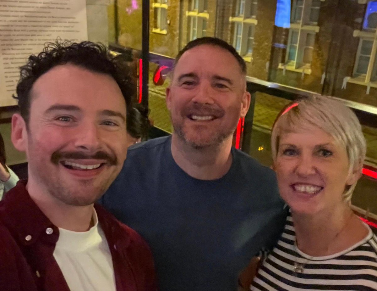 What a great show!! We went to see the WONDERFULLY TALENTED Cameron McKendrick last week in the 'Lieutenant of Inishmore' at the Everyman Theatre in Liverpool. If you get chance to go, please do!

everymanplayhouse.com/whats-on/the-l…