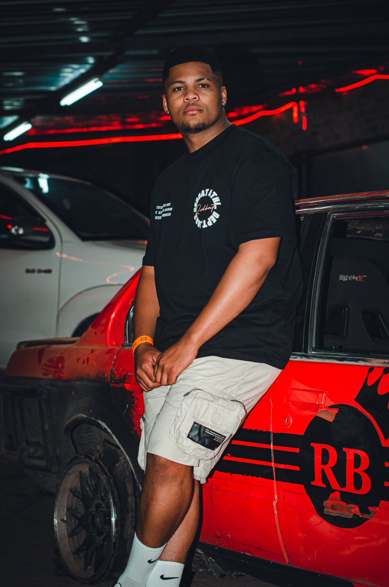 SirWalla's tweet photo. #sirwalla #richbass #mzansispiners #swiftlifestyle https://t.co/KZ4OQaPnLe