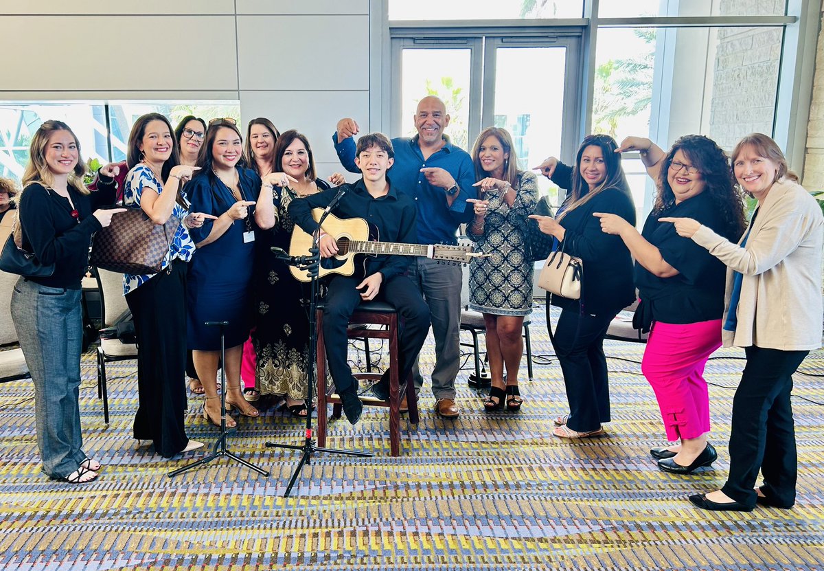 Debbie Lara tweet media