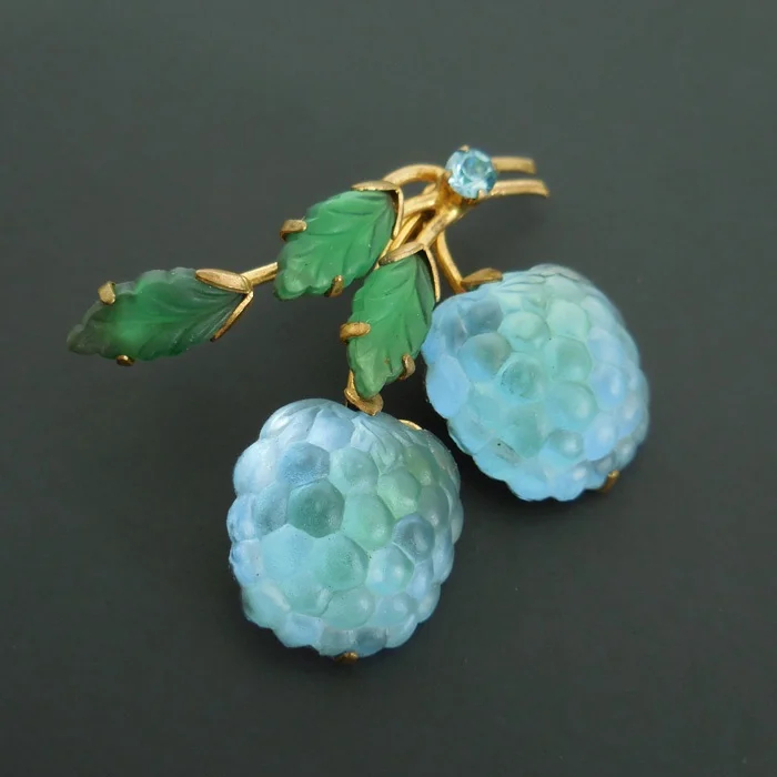 Vintage Brooch, c. 1940s-1950s Medium: Gold-tone metal, frosted glass, rhinestone Origin: Austria. Credit: Antique Voyage.